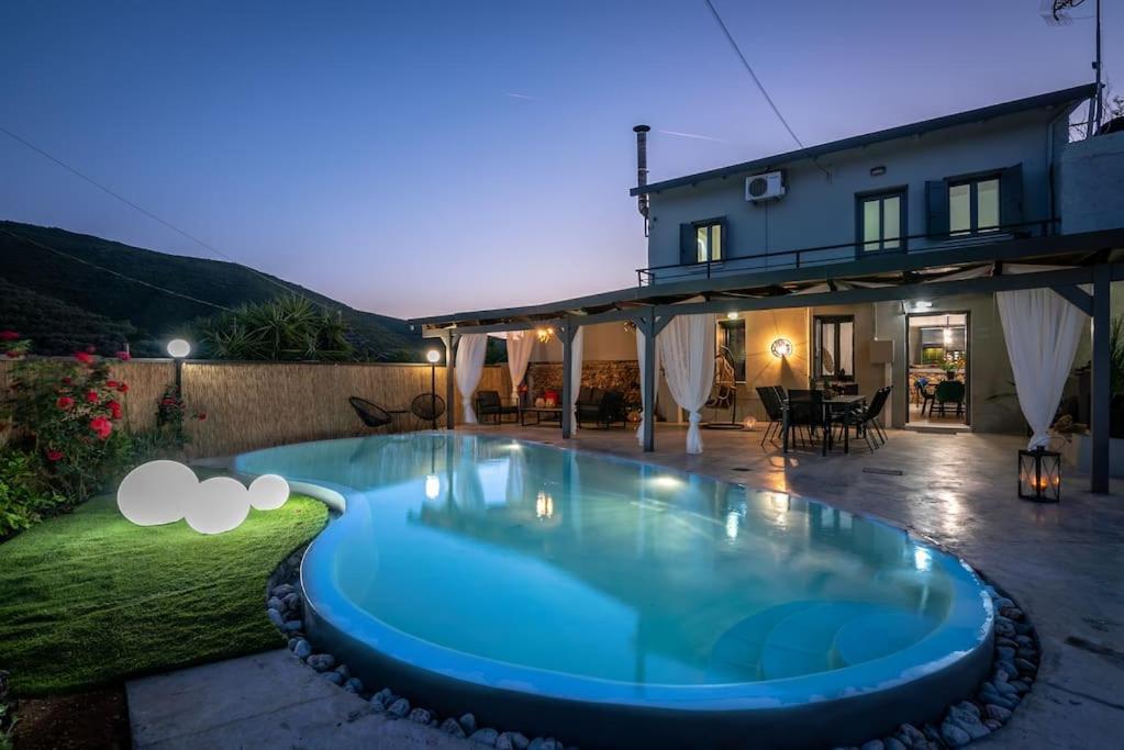 AlikianosCasa Del Miele, Private Pool, Bbq, Mountain View.别墅 外观 照片